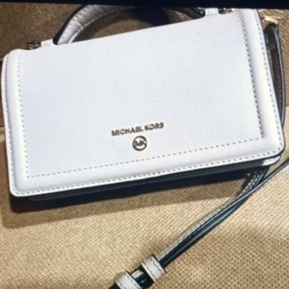 NWOT Michael Kors purse